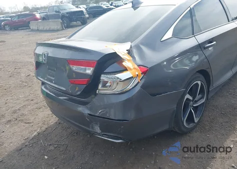 2020 Honda Accord Lx z USA, uszkodzony, nr VIN 1HGCV1F19LA045720